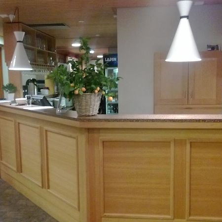 Juthbacka Hotell Uusikaarlepyy Εξωτερικό φωτογραφία